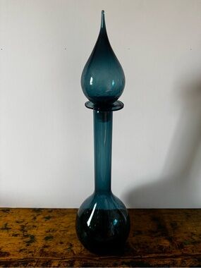 Blue Blown Glass Decanter with Teardrop Stopper
